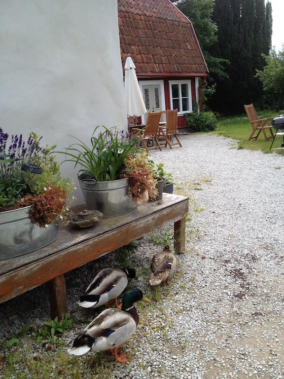 Mullbaersgardens Bed And Breakfast Visby Camera foto