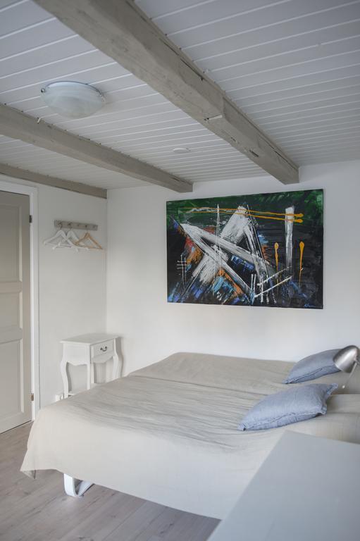 Mullbaersgardens Bed And Breakfast Visby Camera foto